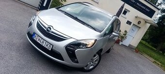 Opel Zafira Tourer