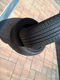 2 ks LETNÉ 235/50 R19 99V HANKOOK SEAL GUARD cca 6 a 7 mm