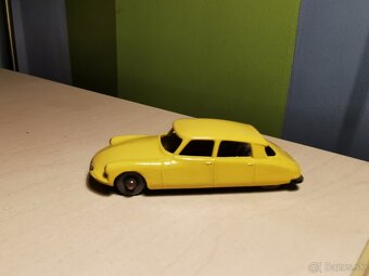 ZLAVA Matchbox lesney regular wheels Citroen DS