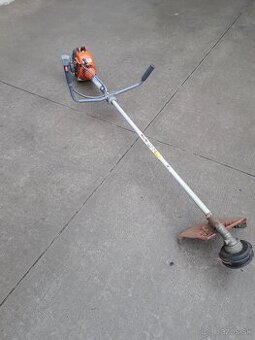 Krovinorez oleo mac sparta 250t