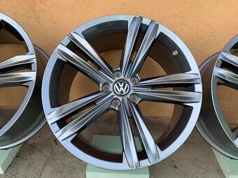 ✔️19” ®Originál NOVÁ OE sada Tiguan R-line