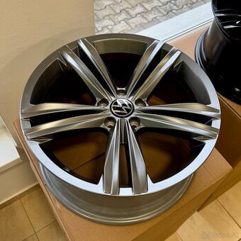 ✔️19” ®Originál NOVÁ OE sada Tiguan R-line
