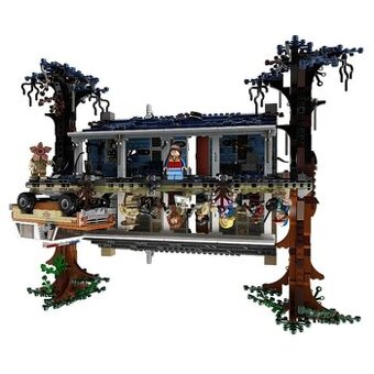 LEGO Stranger Things: The Upside Down (75810)
