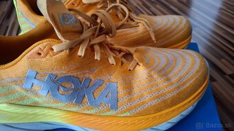 Predám Hoka One One, Mach 5, nové 45 1/3 veľ. Oranžové - 1