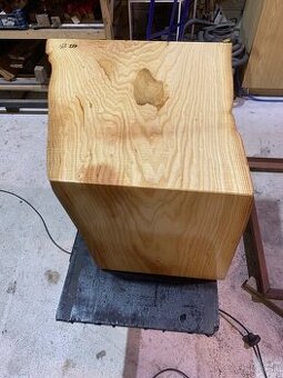 Konferenčný stolík