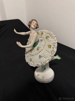 Porcelánová baletka Volkstedt s čipkou