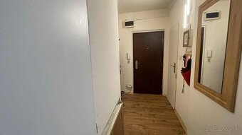 Predám 2 izbový byt