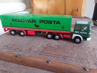 Stará plechová hračka - kamión RABA