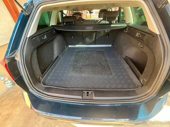 Vanička do kufra pre VW Passat B8