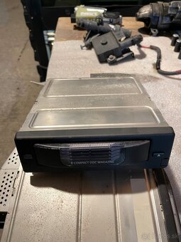 BMW e60 e61 CD menič