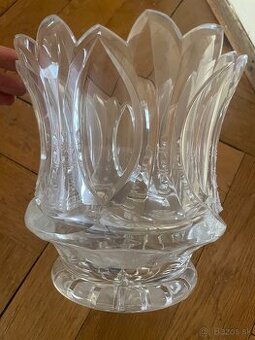 Starozitna krystalova vaza