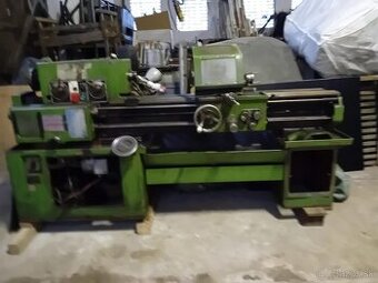 Hrotový soustruh TOS SV 18 RA/750 (8340)