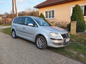Volkswagen Touran 1.9 TDi