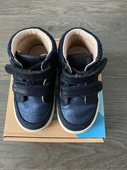 Dievčenské tmavomodré botasky (MAYORAL 21)