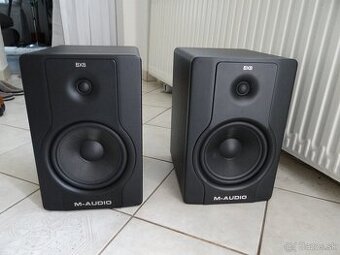 Studiove 8" aktivne repro M-Audio BX8 ... par