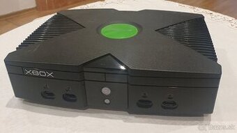 xbox classic + 3 hry + komponent kabel