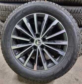 Predám sadu originálnych diskov Trinity r18