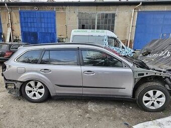 Subaru Outback 2.0 Universal 2010