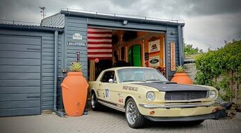1966 FORD MUSTANG 5.0 V8 5 speed California Vintage Racer