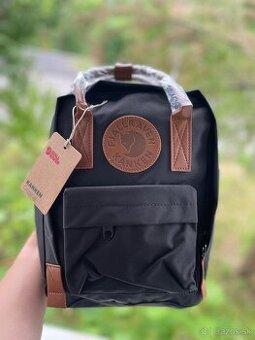 Fjällräven Kanken Mini Black 7l