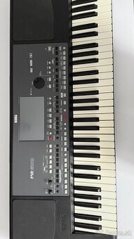 Korg Pa 600