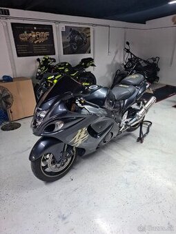 Suzuki gsxr 1300 hayabusa