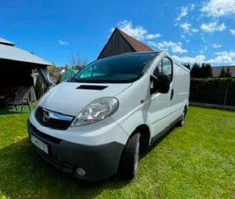 OPEL VIVARO