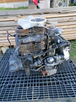 Motor terrano 2.7 230xxx
