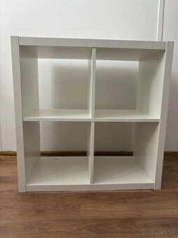 Predám IKEA KALLAX poličku 77x77 cm – biela