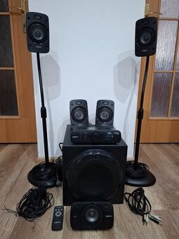 Logitech Z906 + AlzaErgo SM320B Audio Mount