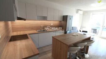 HALO reality - Prenájom, trojizbový byt s parkovacím miestom