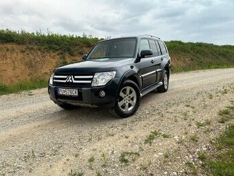 Mitsubishi Pajero Wagon 3.2 DiD Instyle