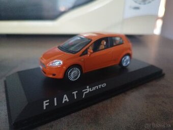 1:43 Fiat Grande Punto