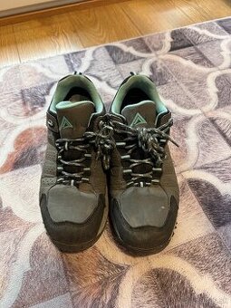 Dámska turistická obuv