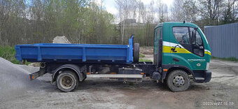 Preprava - hákový nosič kontajnerov