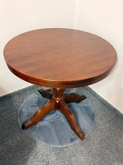 Drevený rozťahovací jedálenský stôl - 1