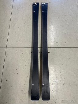 Predám lyže + Lyžiarky