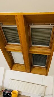 Stresne okna VELUX drevene