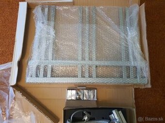 Designovo tvarovaný kúpeľňový nástenný radiátor