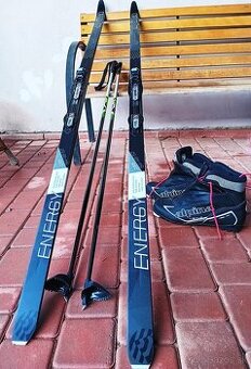 Predám set - bežky+topánky+palice