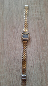 Dámské retro digitalky Lorus - Vintage