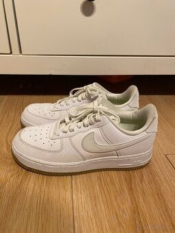 Nike 38,5