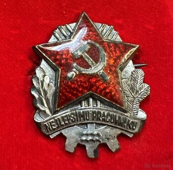 Kúpim  odznak,vyznamenanie