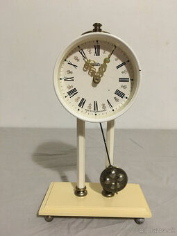 Starozitne Kyvadlove Natahovacie Stojanove Hodiny PRIM