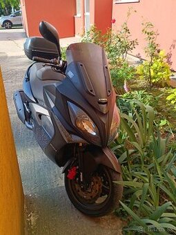 Maxi skuter kymco xcitinng 500 aj výmena