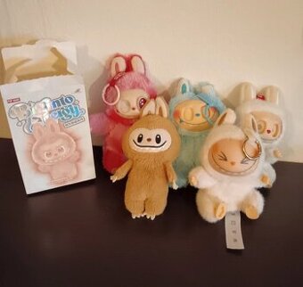 Predám plyšových Labubu