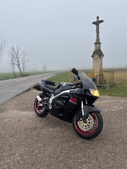 Suzuki gsxr 750 srad A2