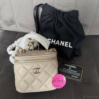Chanel kabelka