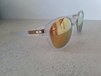 Oakley slnečné okuliare