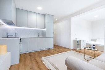 REZERVOVANÉ -NA PREDAJ, NOVOSTAVBA 1,5 IZBOVÝ BYT ,LORINČÍK-